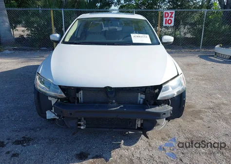 2014 Volkswagen Jetta 1.8T Se from USA, damaged, VIN 3VWD07AJ0EM431750
